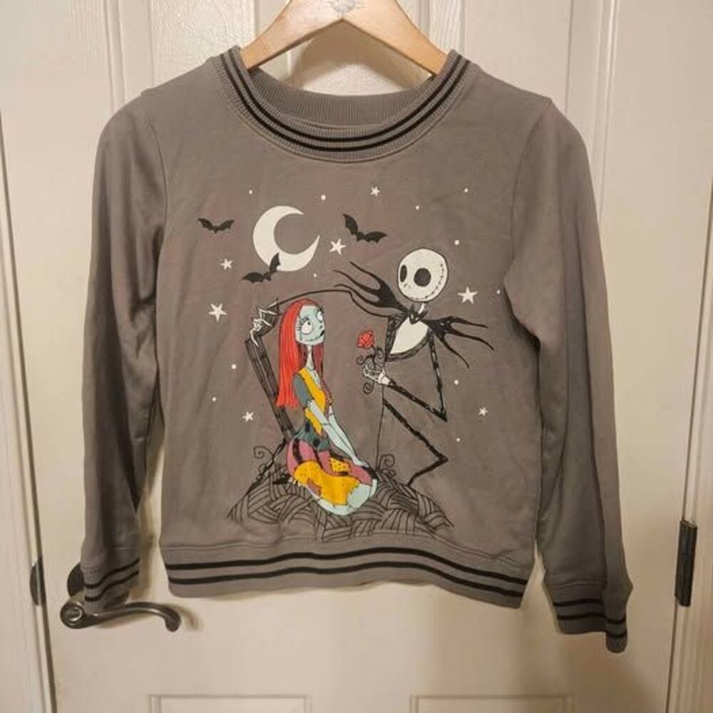 Disney The Nightmare Before Christmas Jack and Sally Sweatshirt Size Childs Larg